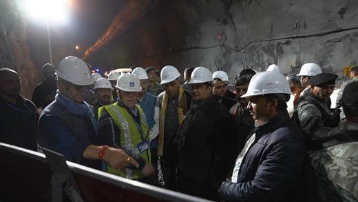 Shri Nitin Gadkari inspects Zojila Tunnel , Asia's longest tunnel to establish all weather connectivity for Ladakh with Lieutenant Governor of Jammu and Kashmir Shri Manoj Sinha