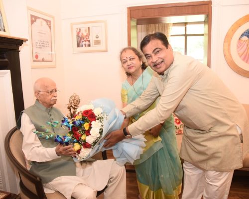 43f2b3b4-51d4-4a42-b739-31ef4424b281